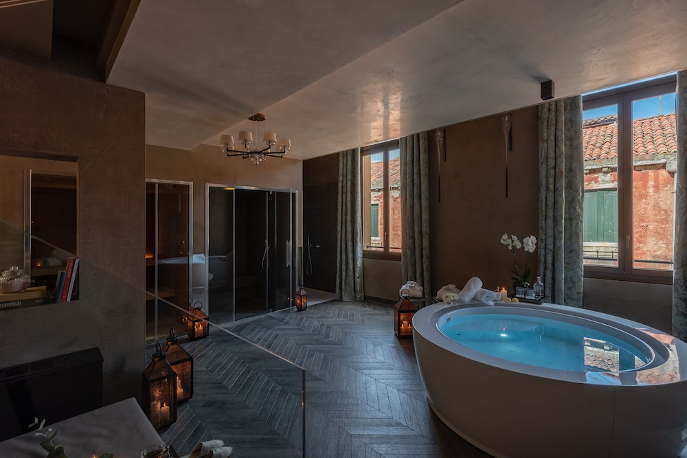 Palazzo Veneziano — Spa in Venice, Veneto
