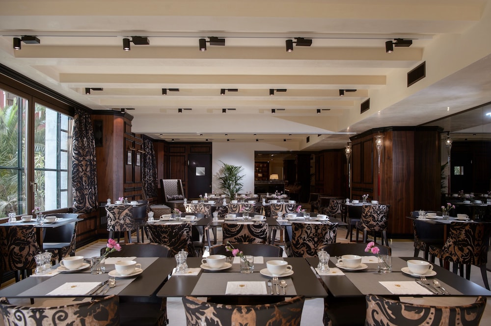 Palazzo Veneziano — Restaurant & bars in Venice, Veneto