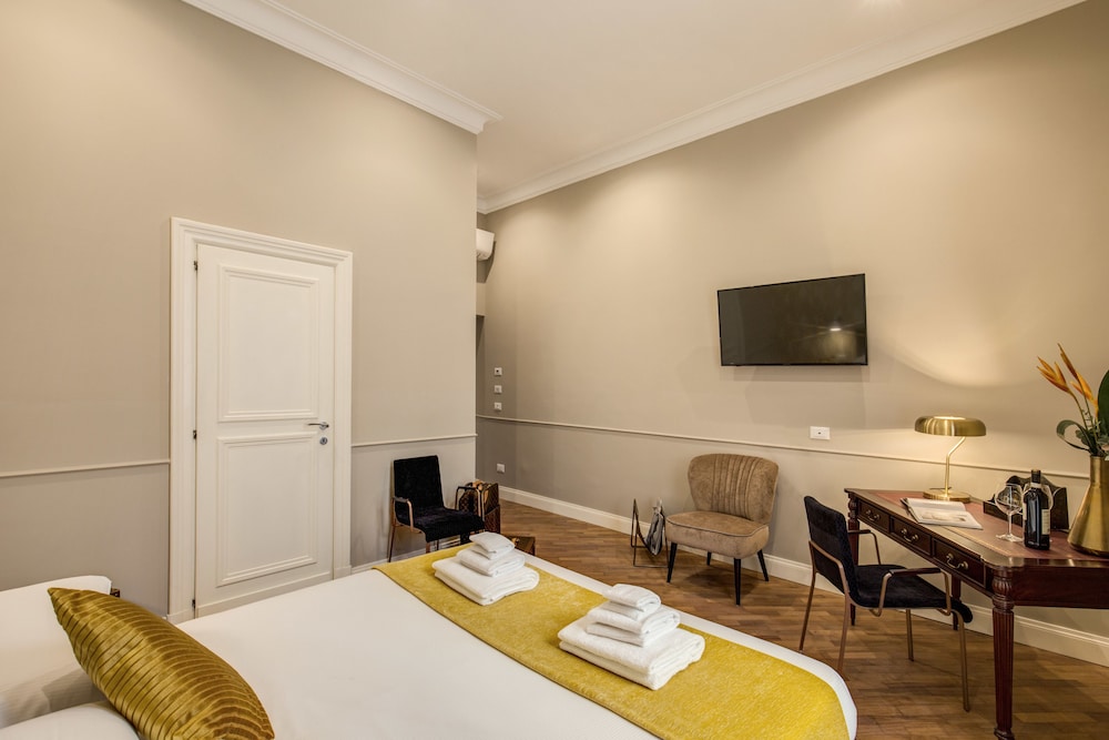 Charme Spagna Boutique Hotel — Hotel rooms in Rome, Lazio