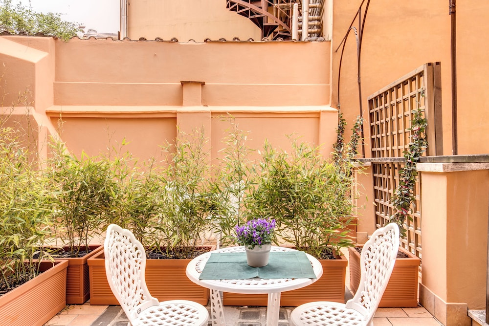 Charme Spagna Boutique Hotel — Hotel building in Rome, Lazio