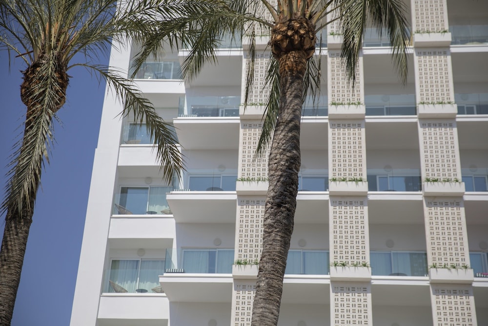 Hotel HM Ayron Park – Adults Only — Hotel building in Playa de Palma, Balearic Islands