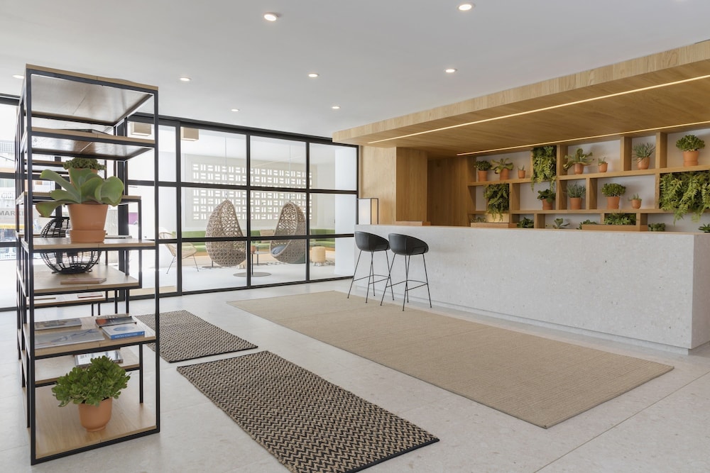 Hotel HM Ayron Park – Adults Only — Restaurant & bars in Playa de Palma, Balearic Islands