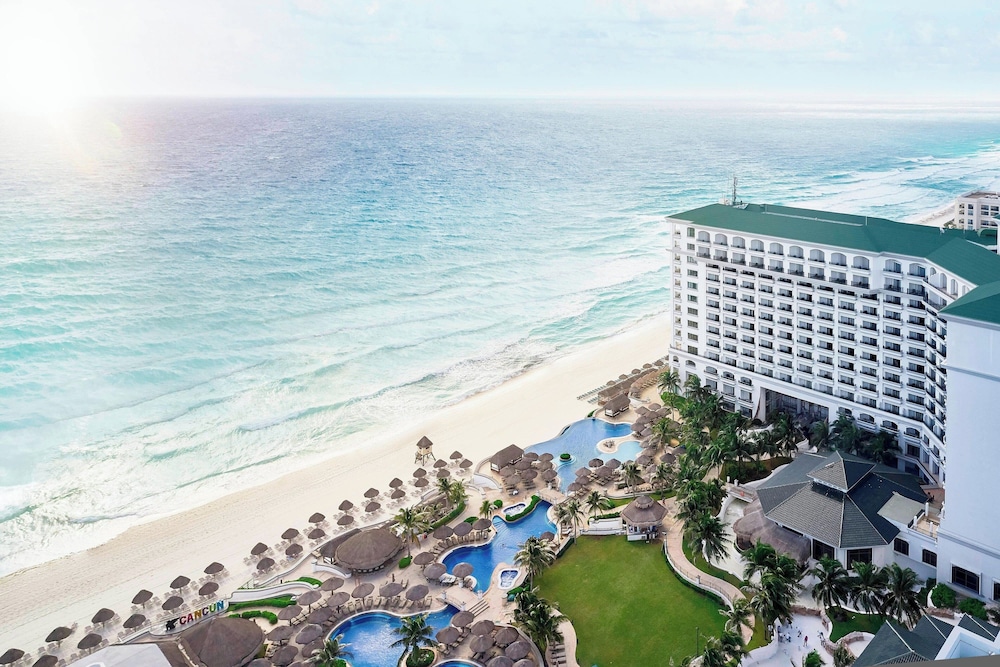 JW Marriott Cancun Resort & Spa — Beach in Cancun, Quintana Roo