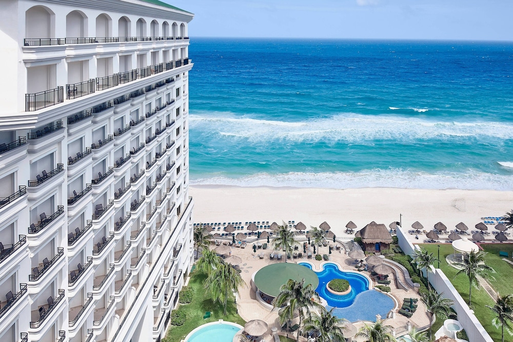 JW Marriott Cancun Resort & Spa — Beach in Cancun, Quintana Roo