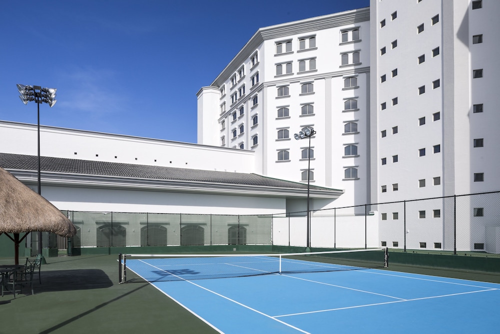 JW Marriott Cancun Resort & Spa — Sports & recreation in Cancun, Quintana Roo