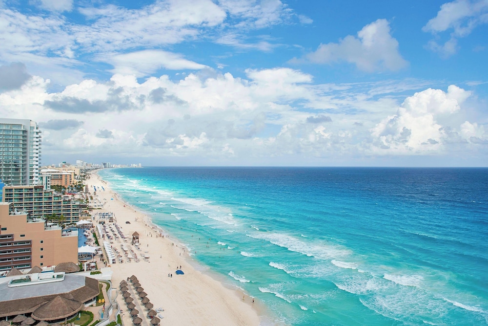JW Marriott Cancun Resort & Spa — Beach in Cancun, Quintana Roo