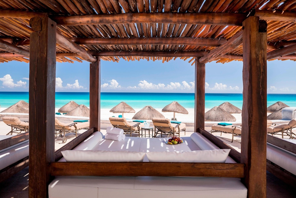 JW Marriott Cancun Resort & Spa — Beach in Cancun, Quintana Roo