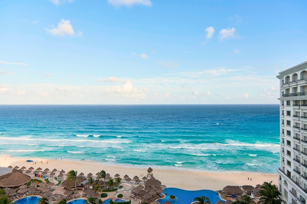 JW Marriott Cancun Resort & Spa — Beach in Cancun, Quintana Roo