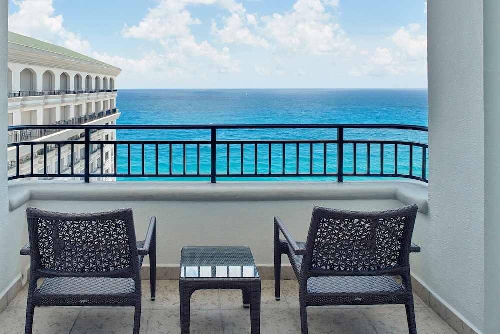 JW Marriott Cancun Resort & Spa — Hotel rooms in Cancun, Quintana Roo