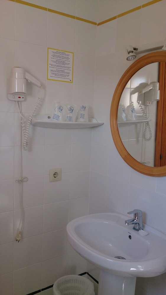 Hotel Bellavista — Hotel rooms in Cala Ratjada, Balearic Islands