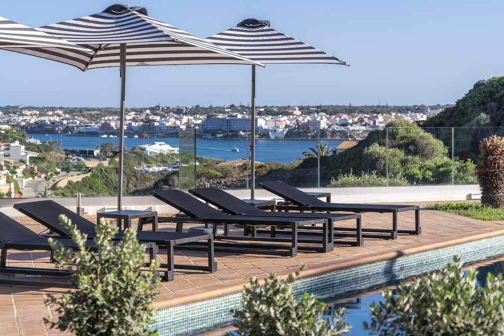 Calallonga Hotel Menorca — Swimming pool in Es Castell, Balearic Islands