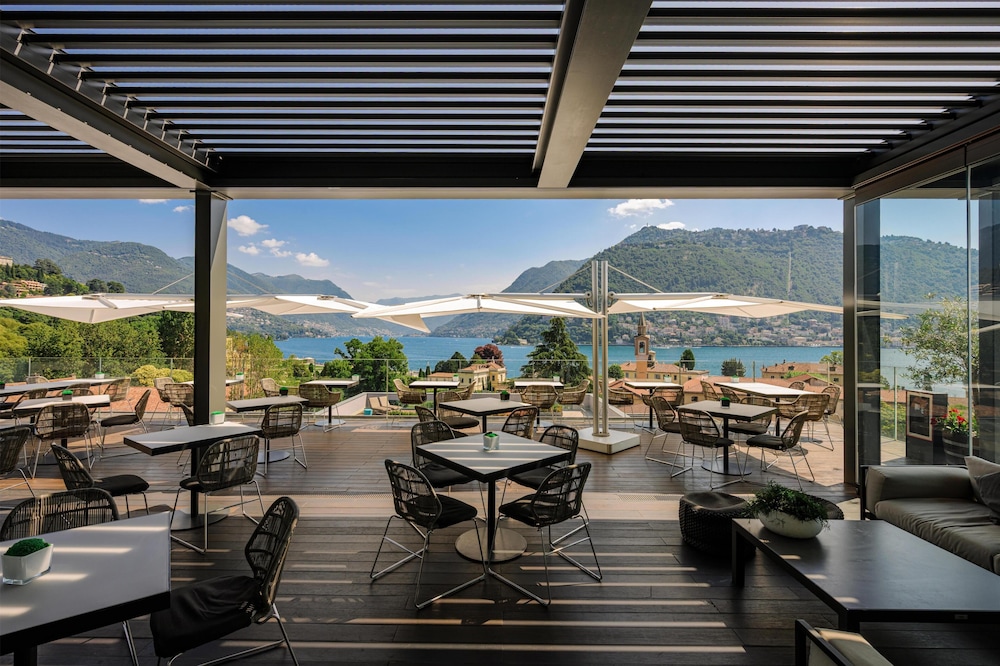 Hilton Lake Como — Restaurant & bars in Como, Lombardy