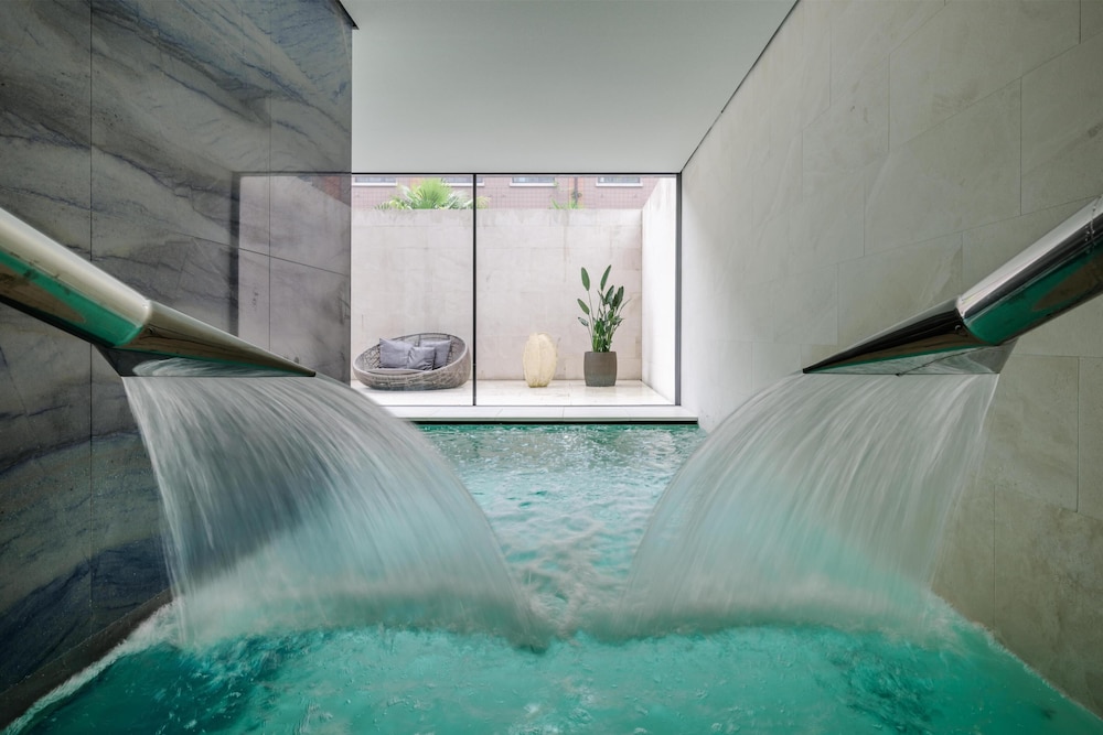 Hilton Lake Como — Spa in Como, Lombardy