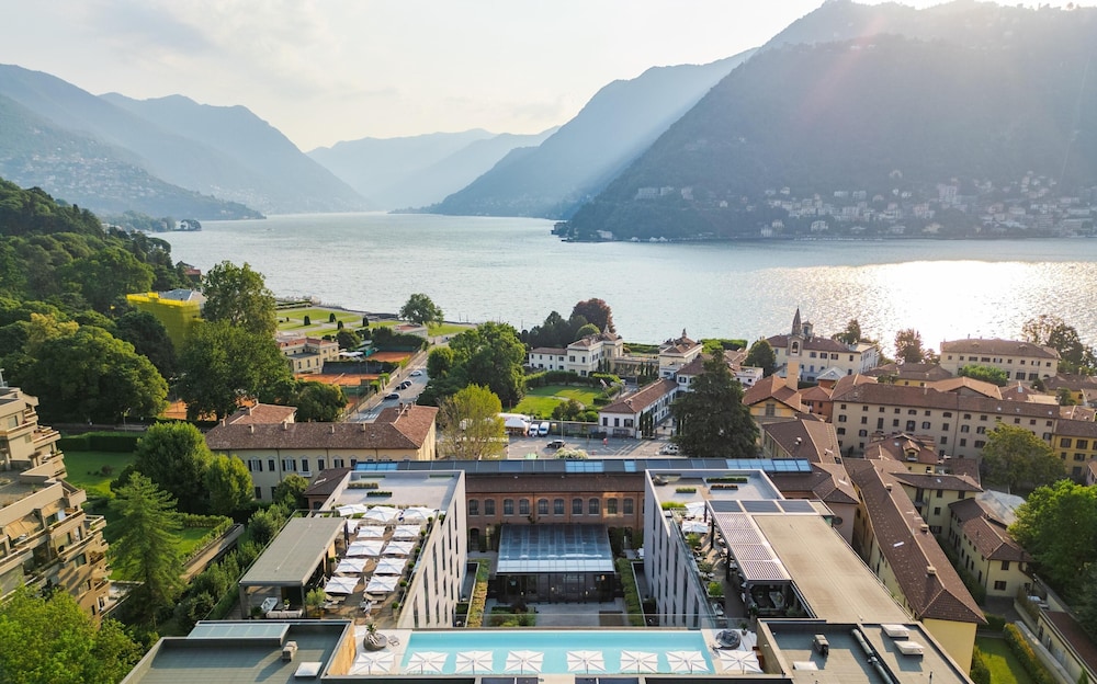 Hilton Lake Como — Attractions in the area in Como, Lombardy