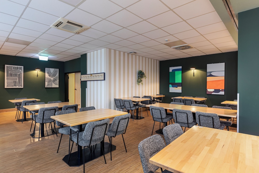 ACHAT Hotel Leipzig Messe — Restaurant & bars in Leipzig, Saxony