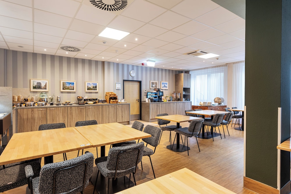 ACHAT Hotel Leipzig Messe — Restaurant & bars in Leipzig, Saxony