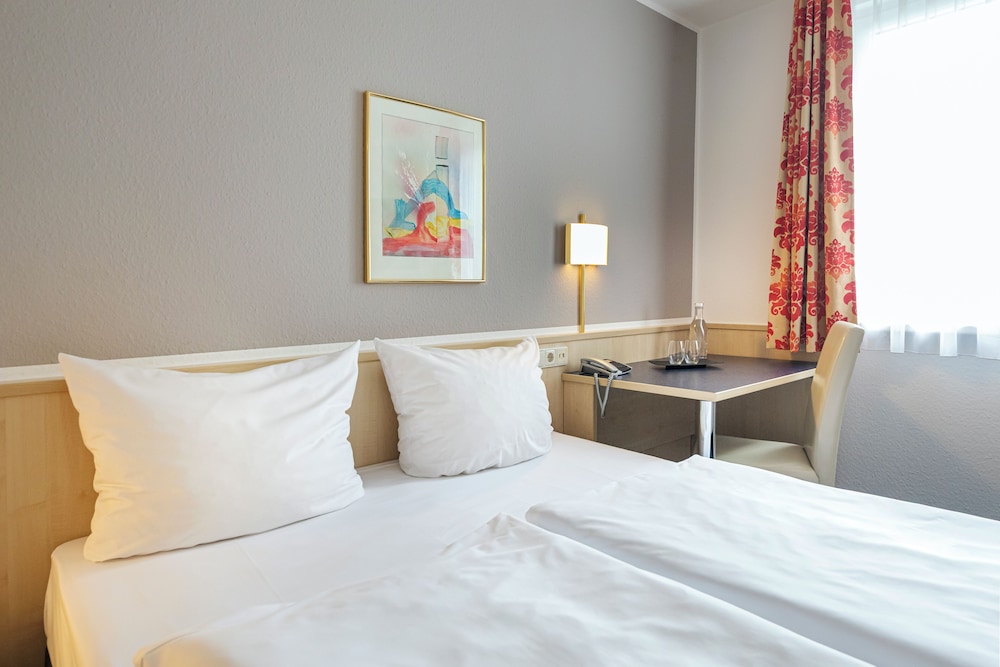 ACHAT Hotel Leipzig Messe — Hotel rooms in Leipzig, Saxony
