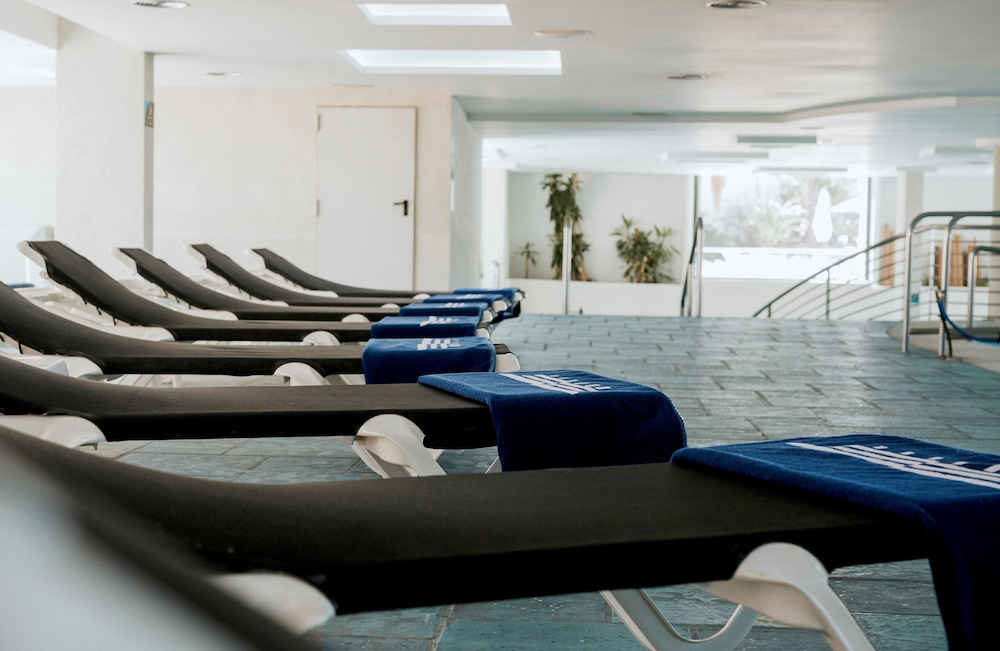 Hotel Deloix Aqua Center — Spa in Benidorm, Valencian Community