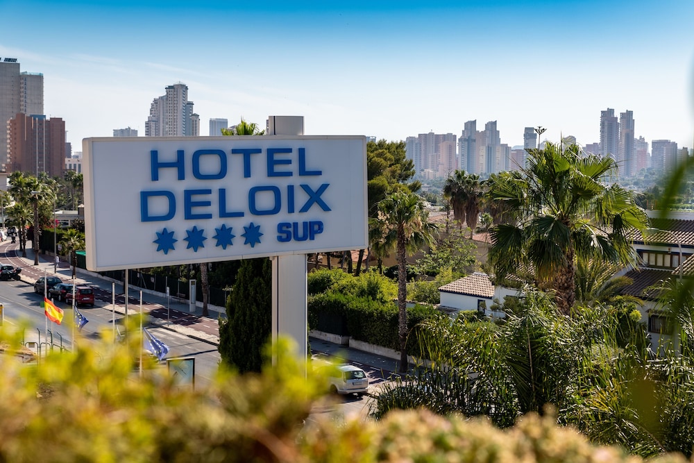 Hotel Deloix Aqua Center — Attractions in the area in Benidorm, Valencian Community