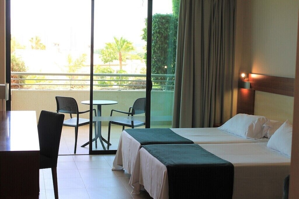 Hotel Deloix Aqua Center — Hotel rooms in Benidorm, Valencian Community