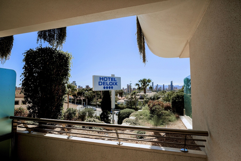 Hotel Deloix Aqua Center — Attractions in the area in Benidorm, Valencian Community