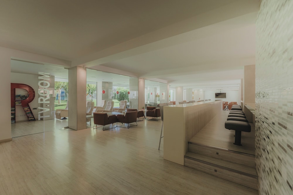 Hotel Astoria Playa - Adults Only — Restaurant & bars in Alcudia, Balearic Islands