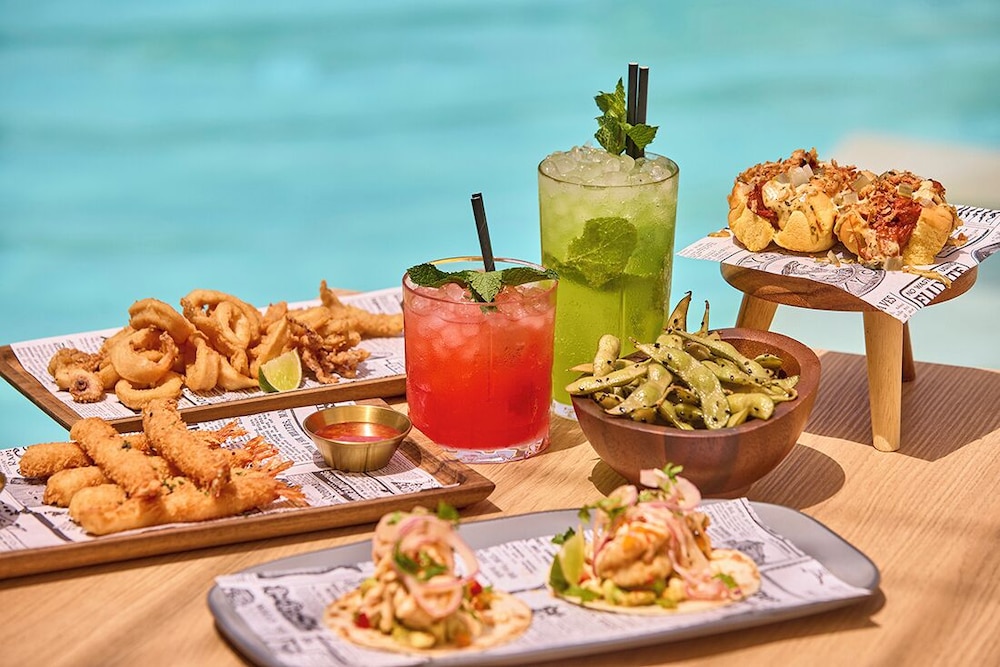 Hotel Astoria Playa - Adults Only — Restaurant & bars in Alcudia, Balearic Islands