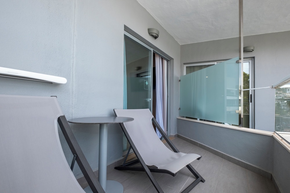 ARTIEM Audax - Adults Only Hotel — Hotel rooms in Cala Galdana, Balearic Islands
