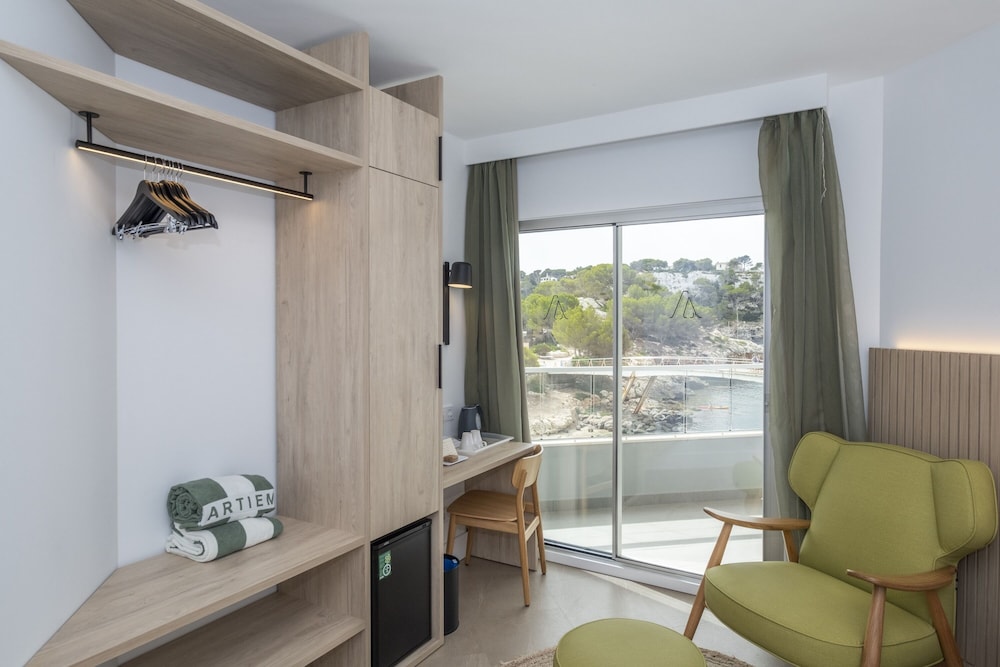 ARTIEM Audax - Adults Only Hotel — Hotel rooms in Cala Galdana, Balearic Islands