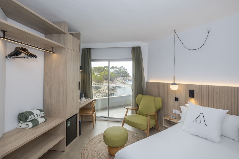 ARTIEM Audax - Adults Only Hotel — Hotel rooms in Cala Galdana, Balearic Islands