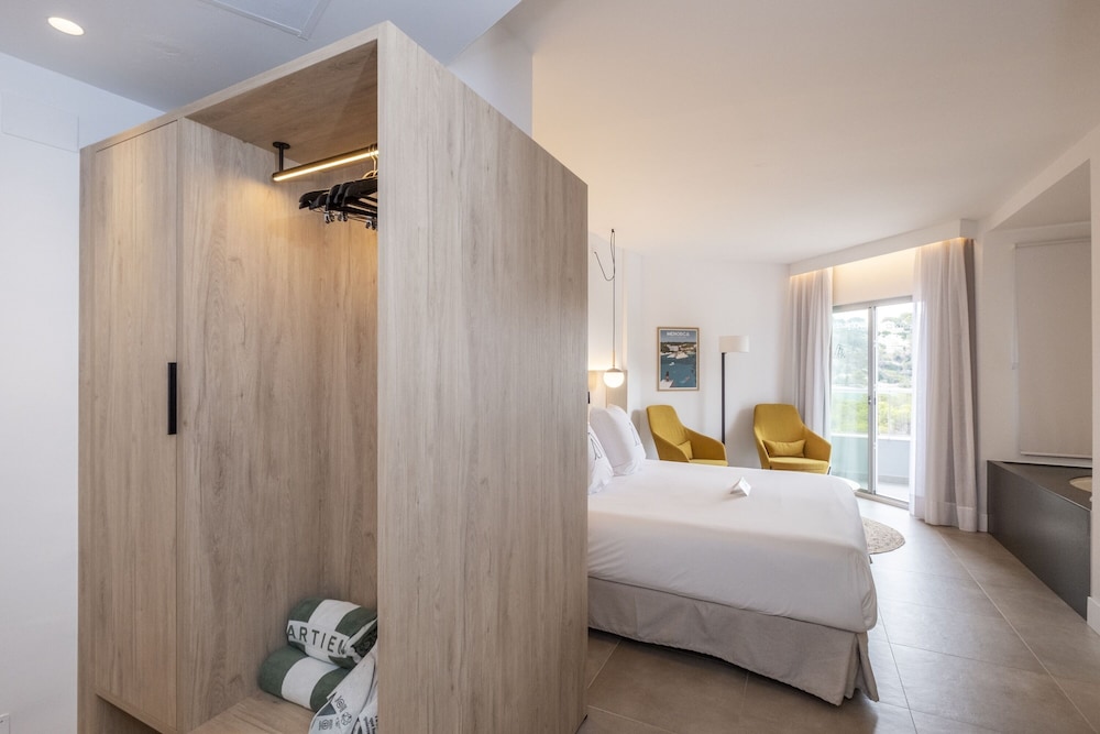 ARTIEM Audax - Adults Only Hotel — Hotel rooms in Cala Galdana, Balearic Islands