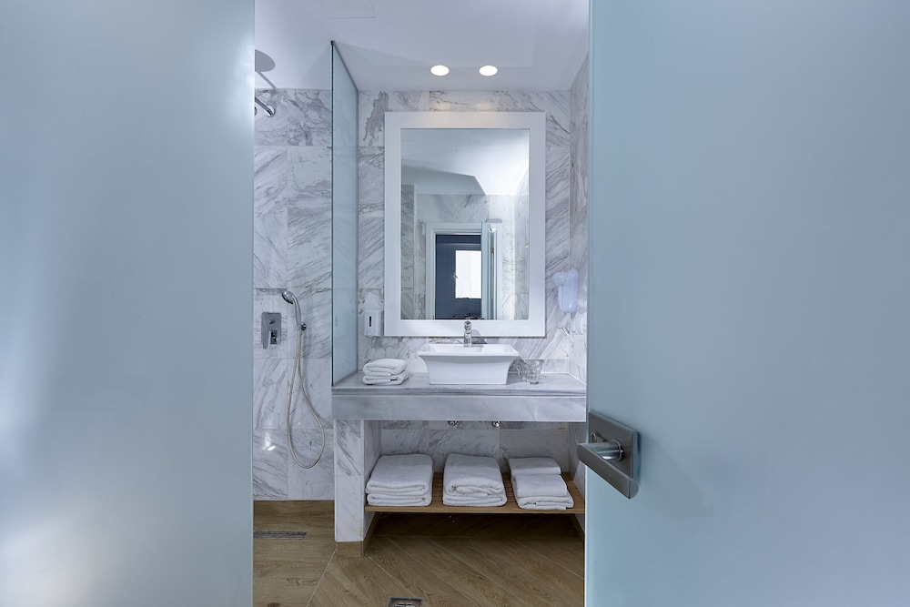 Arminda Hotel & Spa — Hotel rooms in Stalida