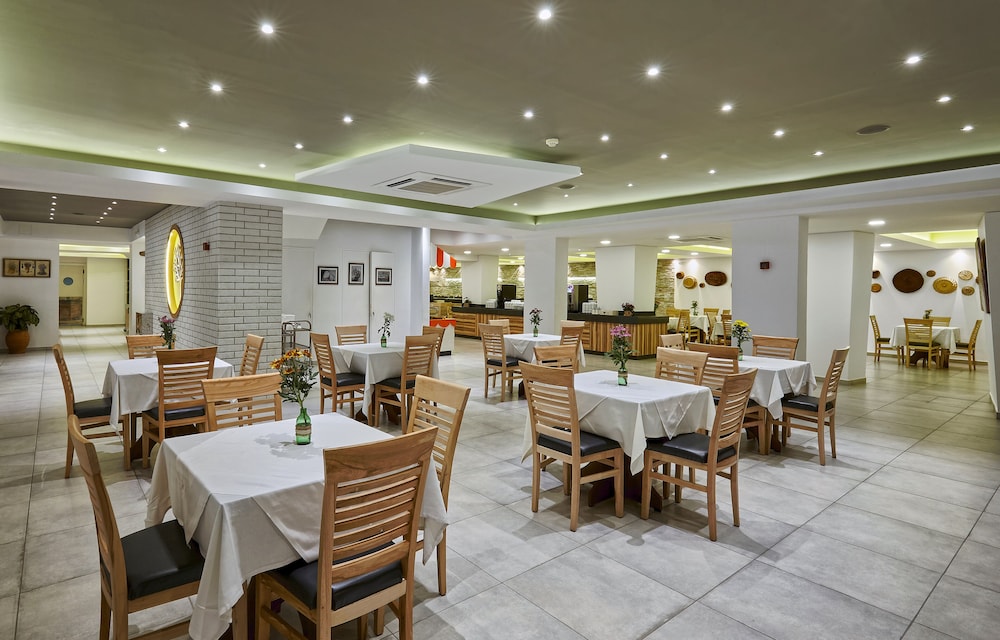 Arminda Hotel & Spa — Restaurant & bars in Stalida