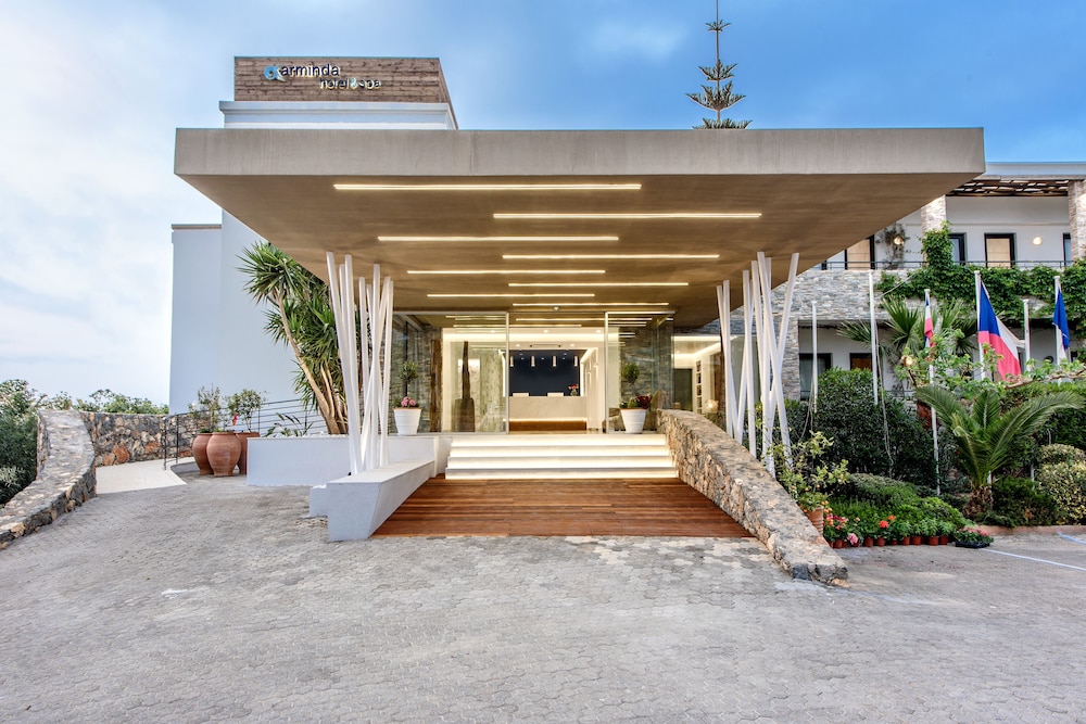 Arminda Hotel & Spa — Hotel building in Stalida