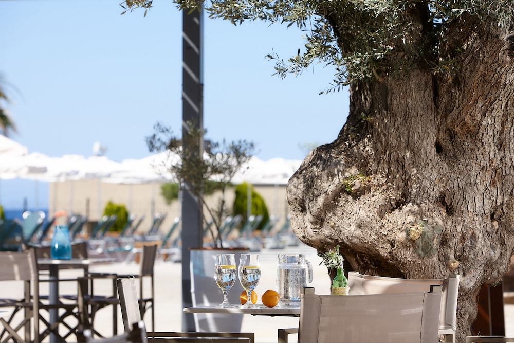 Arminda Hotel & Spa — Restaurant & bars in Stalida