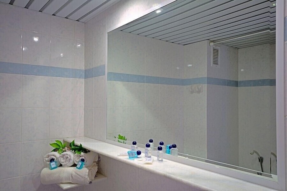 Astir Beach — Hotel rooms in Laganas, Ionian Islands