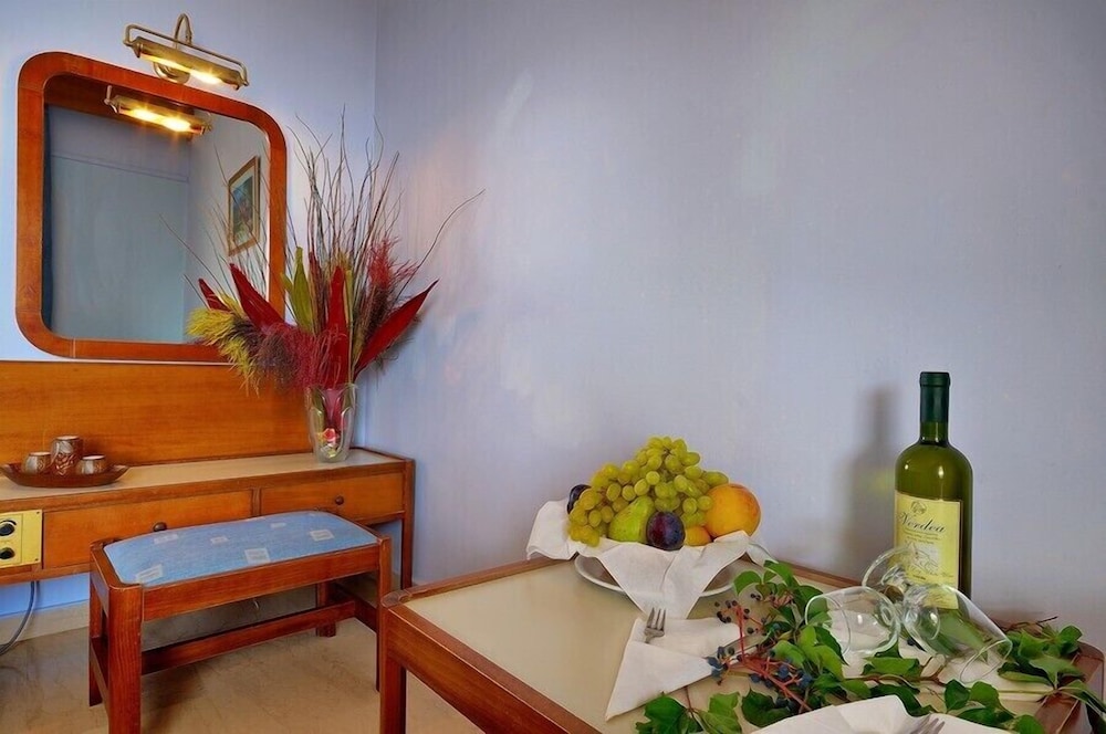Astir Beach — Hotel rooms in Laganas, Ionian Islands
