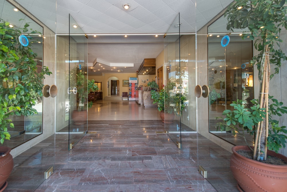 Astir Beach — Hotel building in Laganas, Ionian Islands