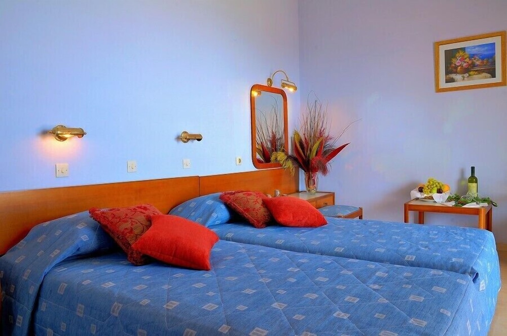 Astir Beach — Hotel rooms in Laganas, Ionian Islands