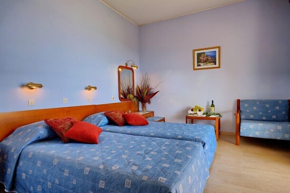 Astir Beach — Hotel rooms in Laganas, Ionian Islands