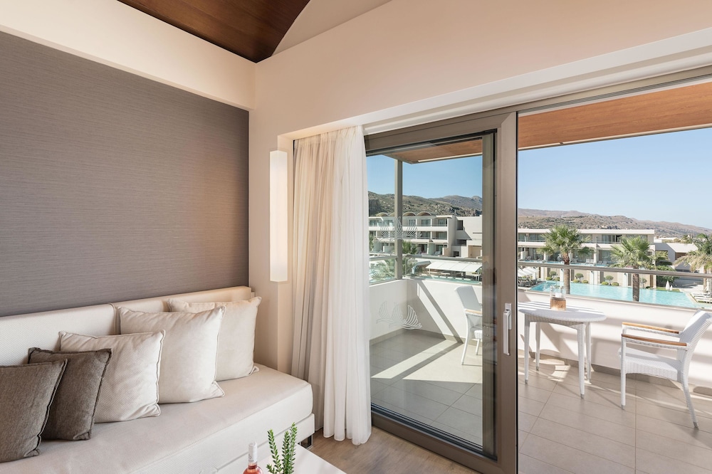 Avra Imperial Hotel — Rooms in Platanias