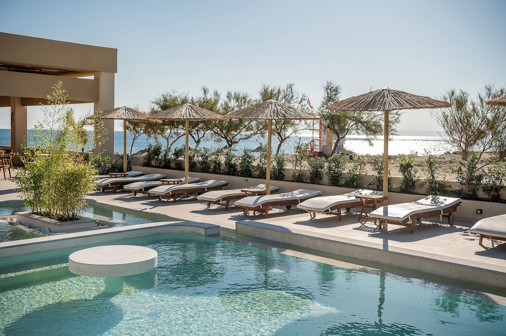 Avra Imperial Hotel — Restaurant in Platanias