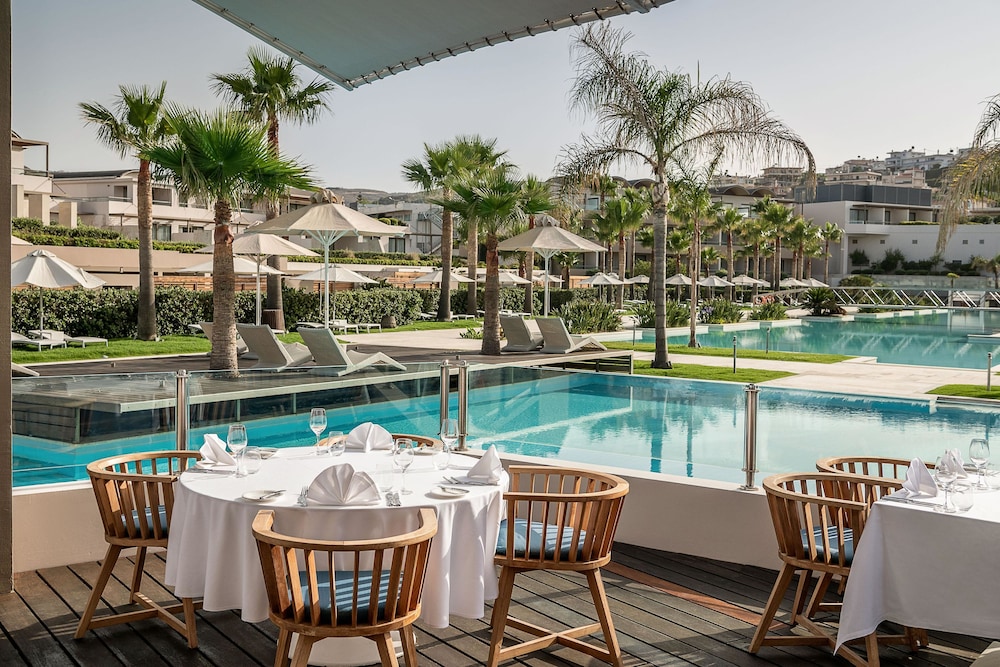 Avra Imperial Hotel — Restaurant in Platanias