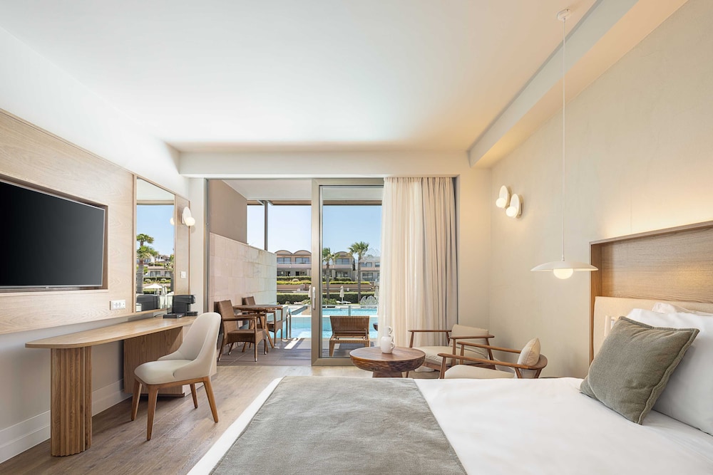 Avra Imperial Hotel — Rooms in Platanias