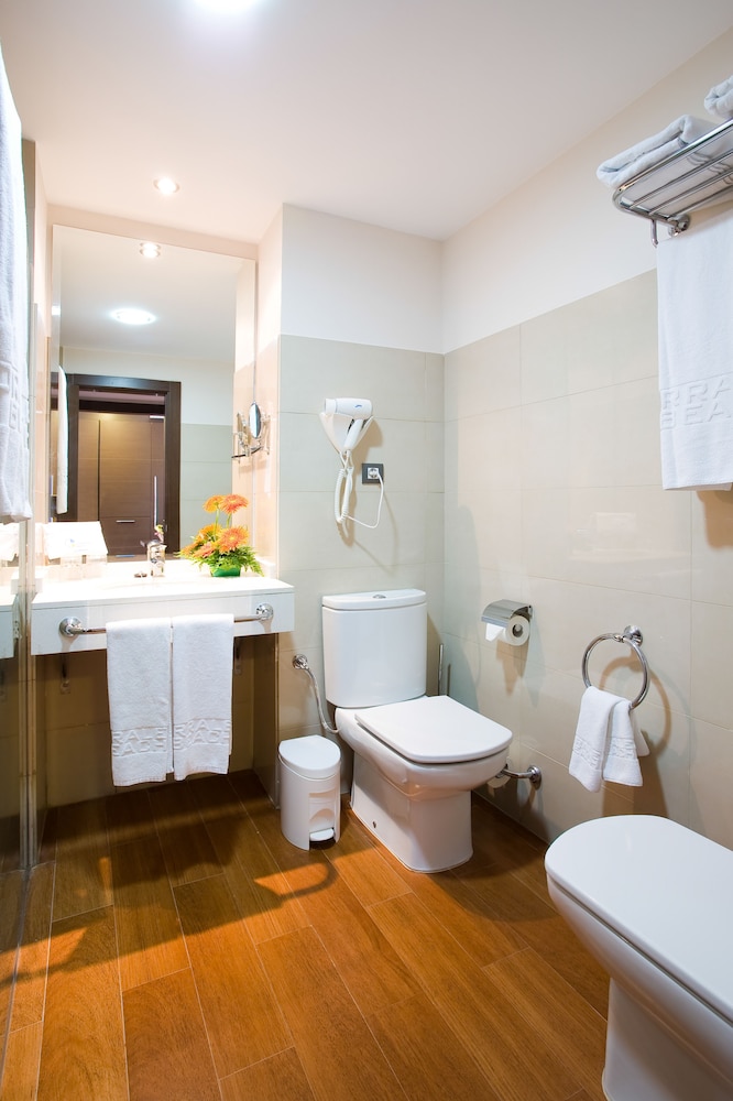 Hotel LIVVO Corralejo Beach — Hotel rooms in Corralejo, Canary Islands