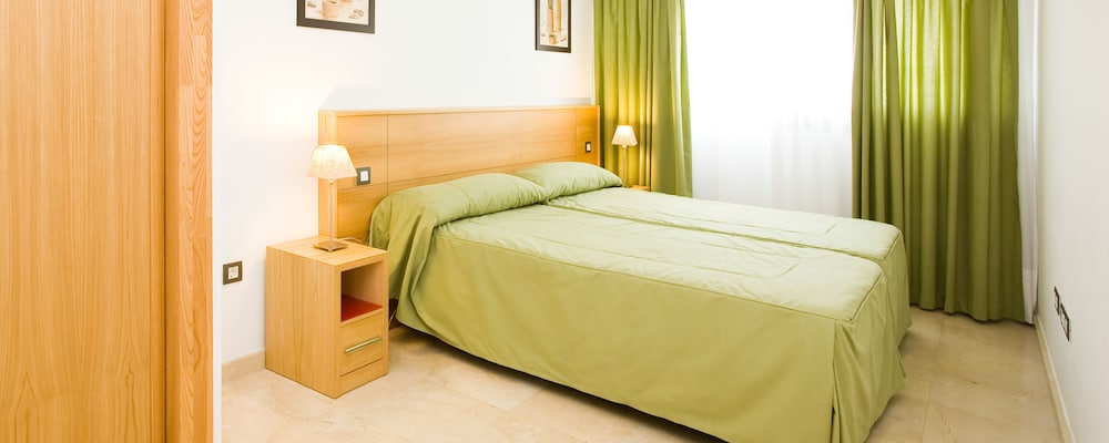 Hotel LIVVO Corralejo Beach — Hotel rooms in Corralejo, Canary Islands