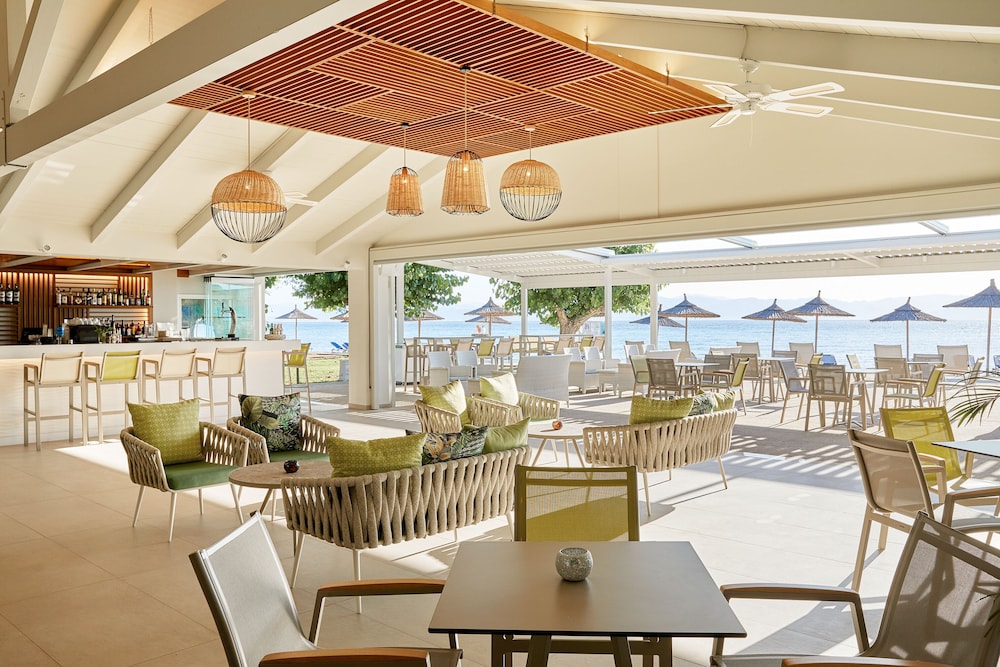 Delfinia Hotel — Restaurant & bars in Moraitika, Ionian Islands