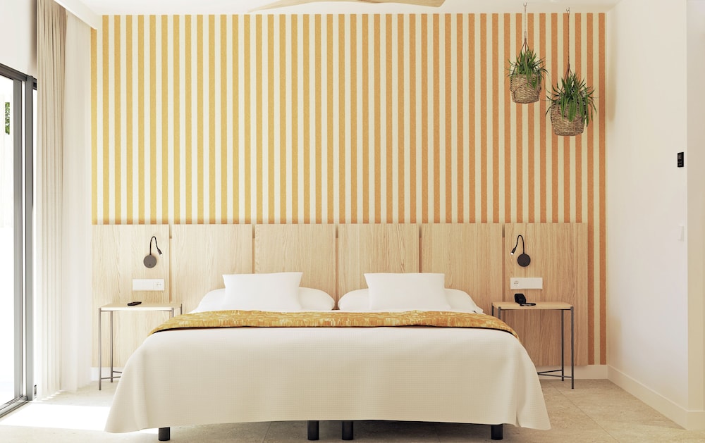 TANGERINE by HONNE Hotels — Hotel rooms in Magaluf, Balearic Islands