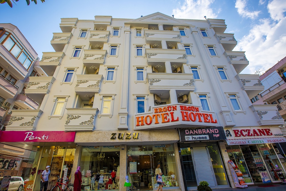 Ergun Hotel — Hotel building in Alanya