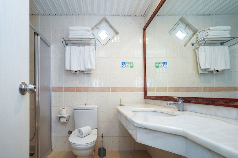Ergun Hotel — Hotel rooms in Alanya